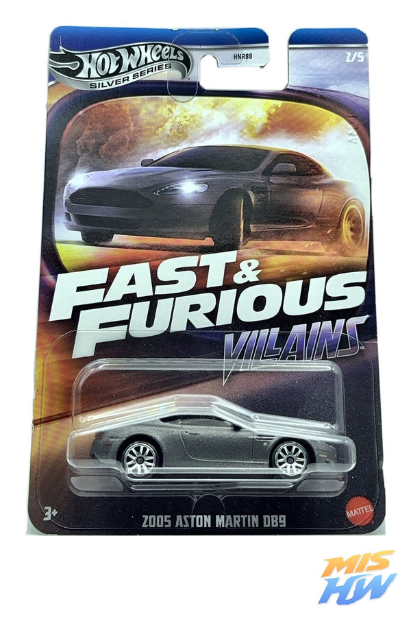 Hot Wheels 2005 Aston Martin DB9 Silver Series, en carta original