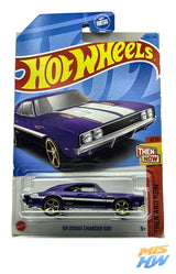 Hot Wheels '69 Dodge Charger 500, en carta original (foto 2)