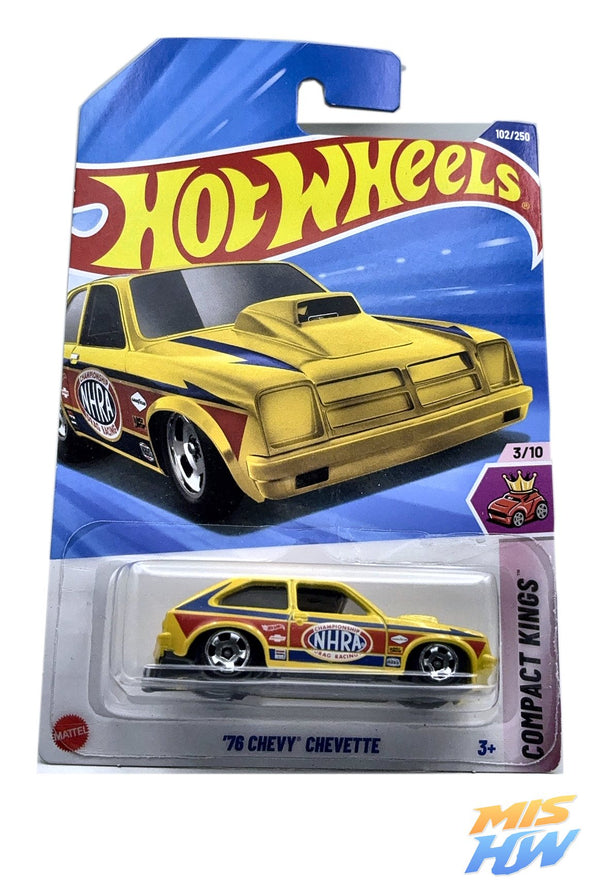 Hot Wheels '76 Chevy Chevette, en carta original