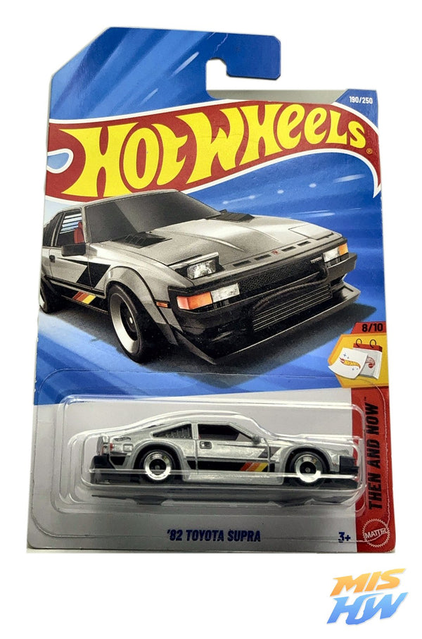 Hot Wheels '82 Toyota Supra, en carta original